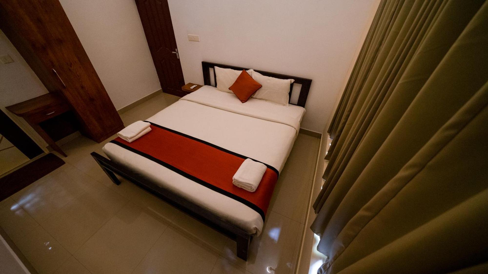 Vythiri Holiday Resort, Wayanad エクステリア 写真