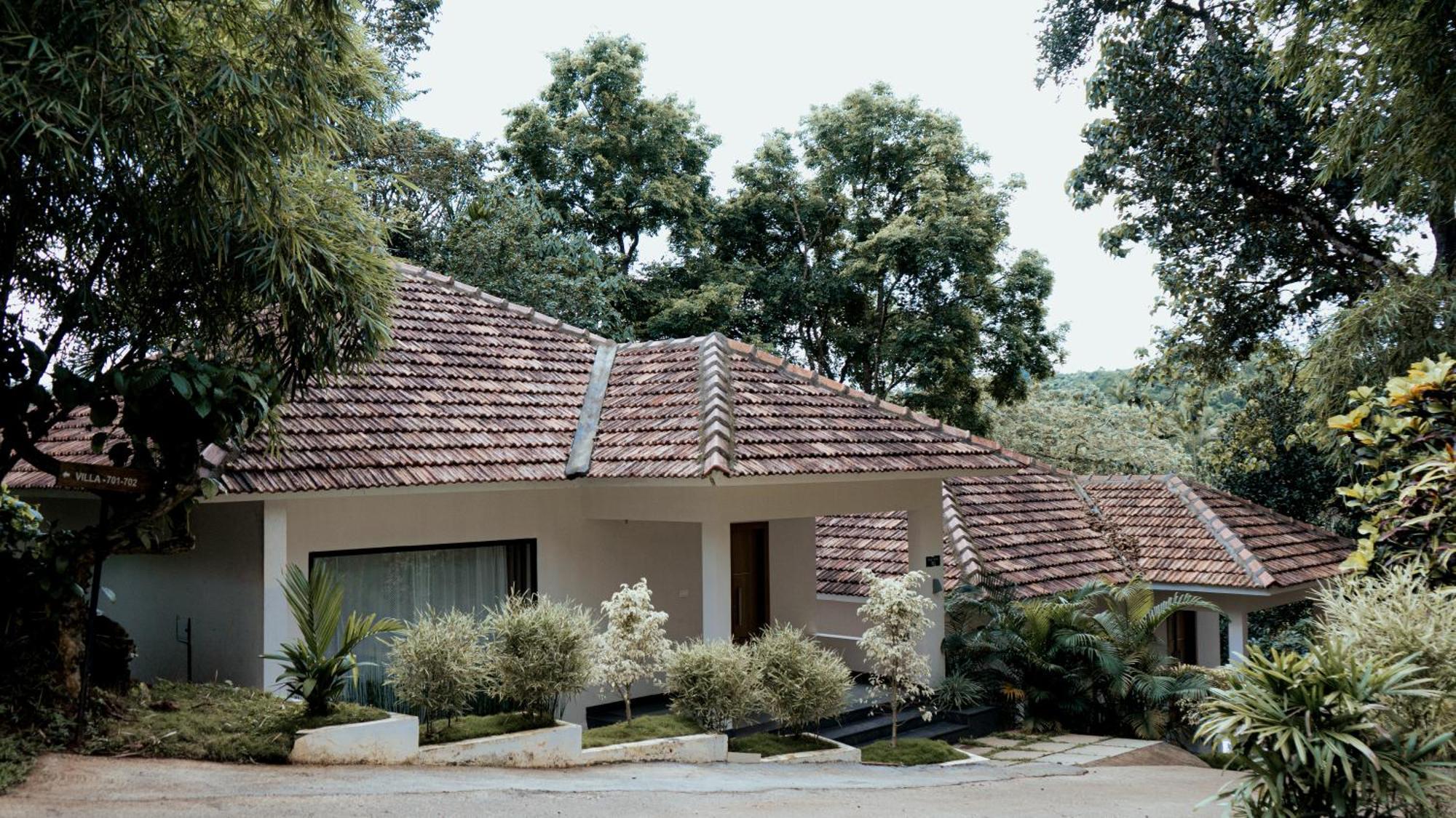 Vythiri Holiday Resort, Wayanad エクステリア 写真