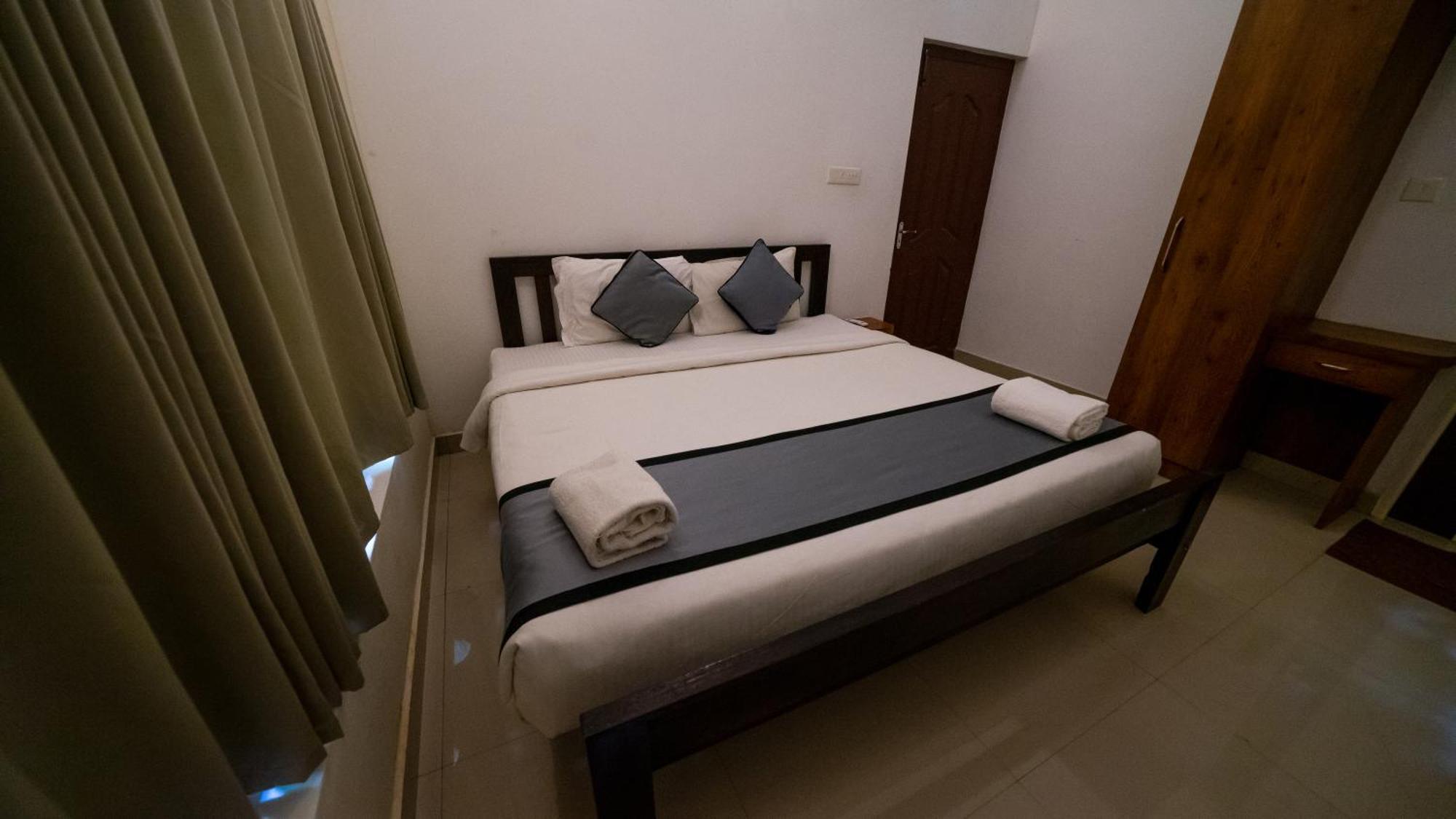 Vythiri Holiday Resort, Wayanad エクステリア 写真