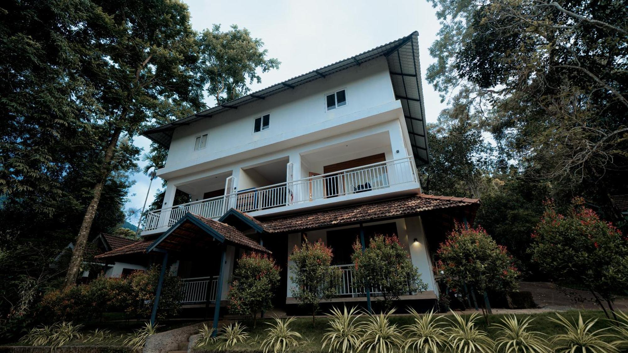 Vythiri Holiday Resort, Wayanad エクステリア 写真