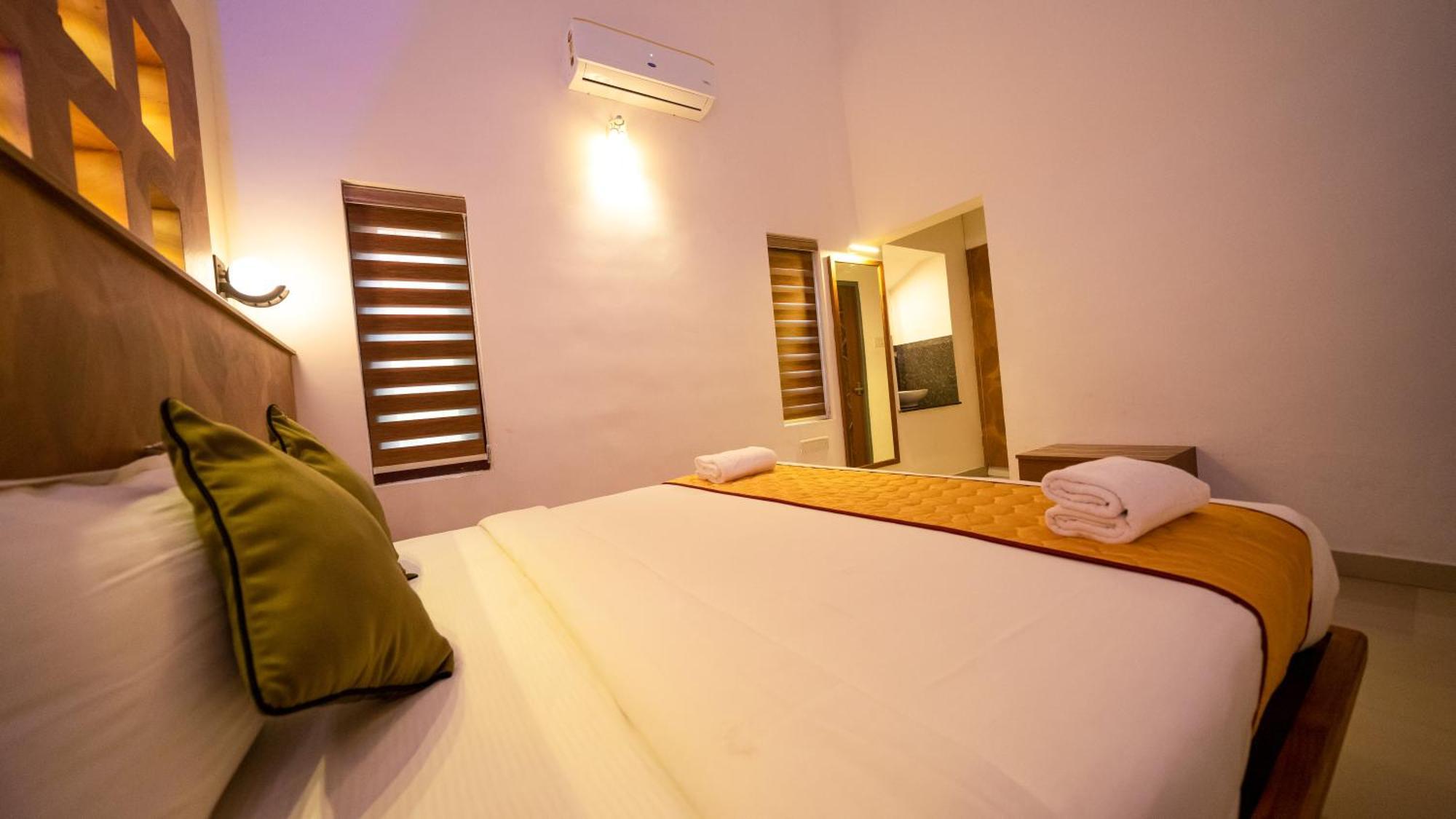 Vythiri Holiday Resort, Wayanad エクステリア 写真