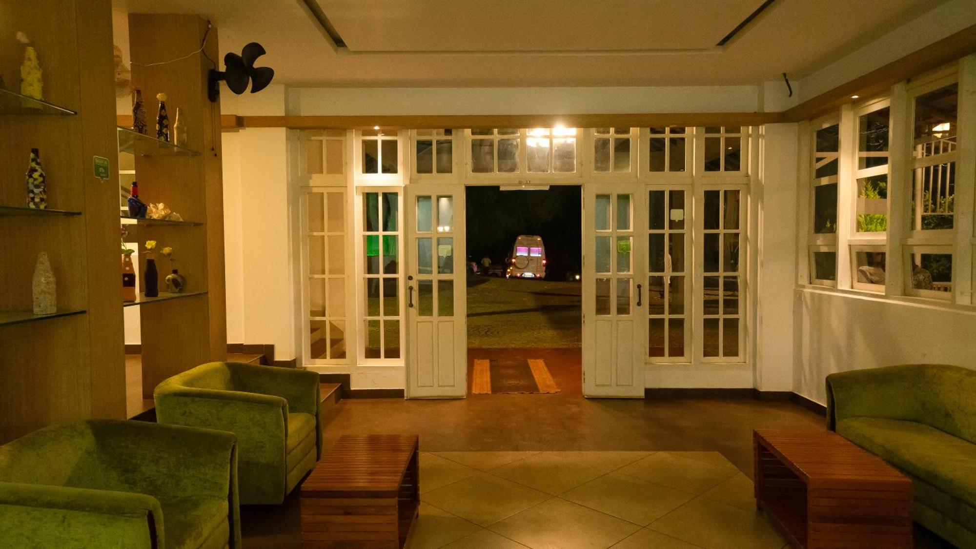 Vythiri Holiday Resort, Wayanad エクステリア 写真