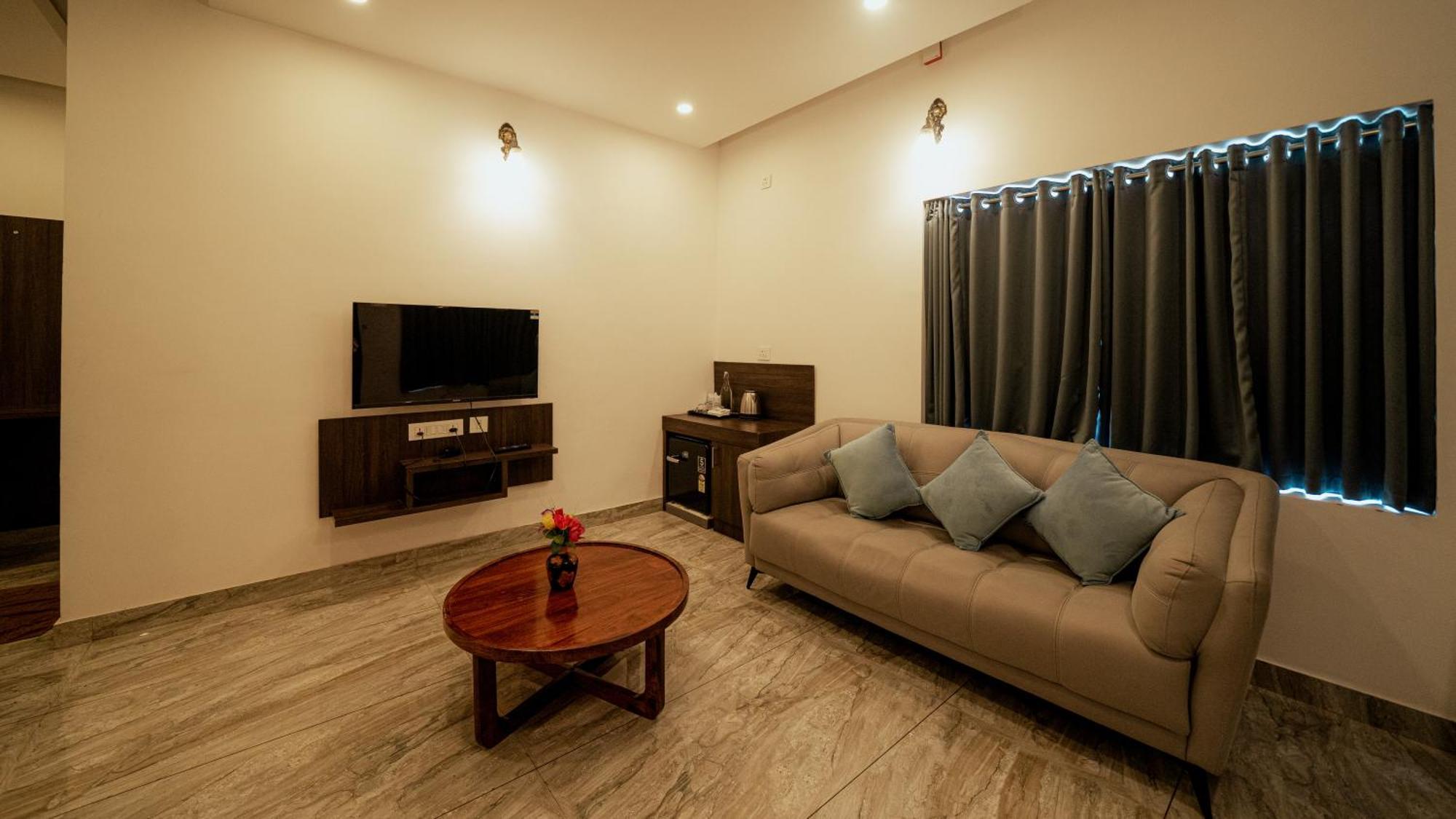 Vythiri Holiday Resort, Wayanad エクステリア 写真