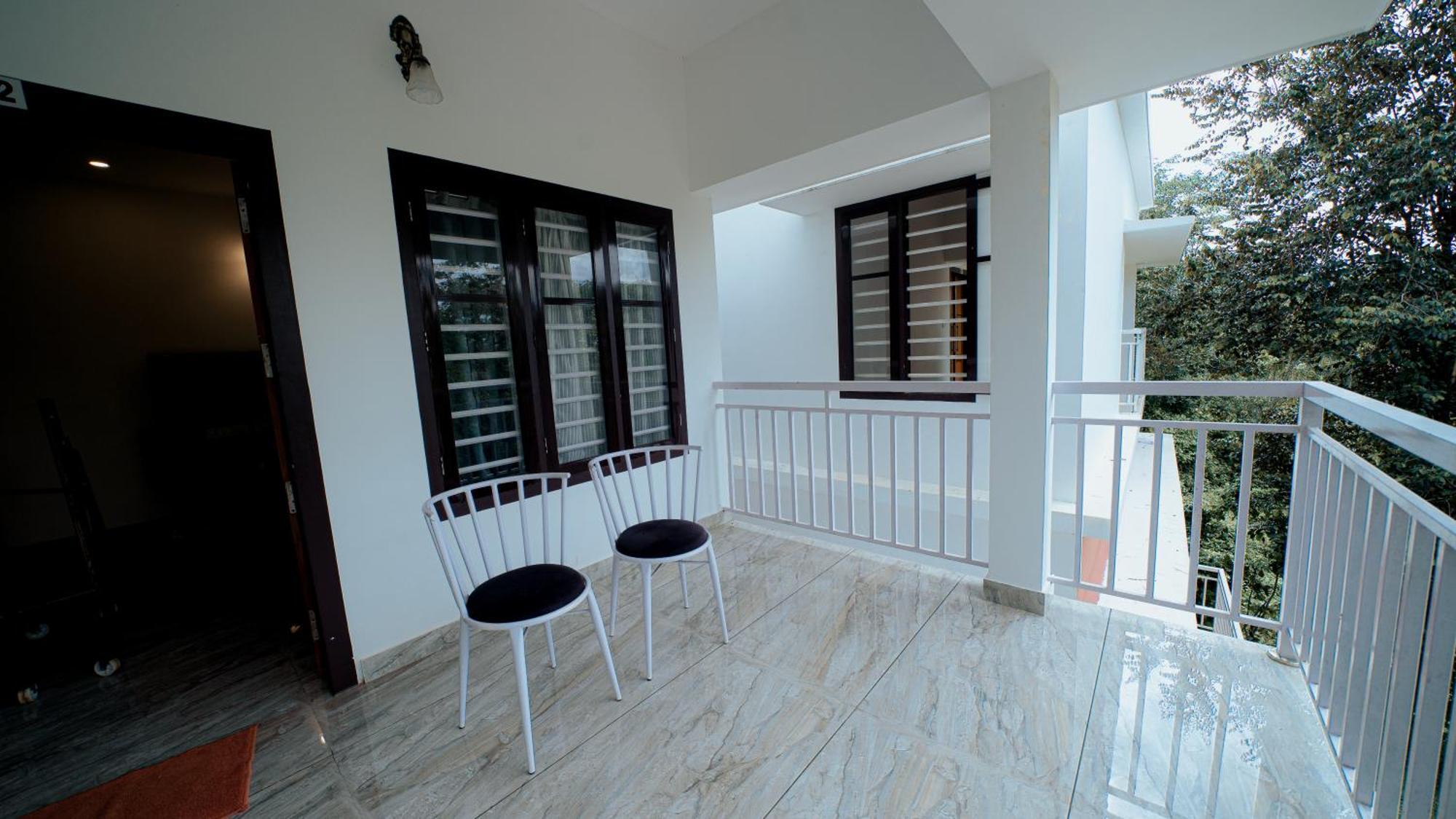 Vythiri Holiday Resort, Wayanad エクステリア 写真