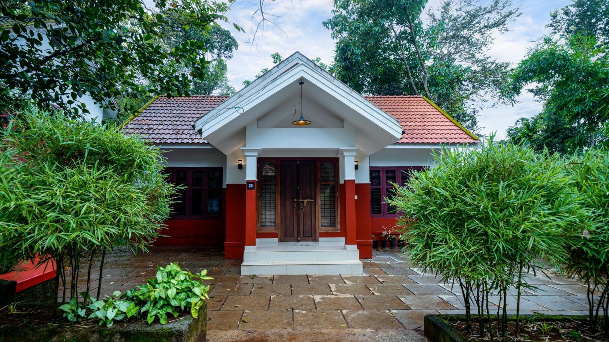 Vythiri Holiday Resort, Wayanad エクステリア 写真